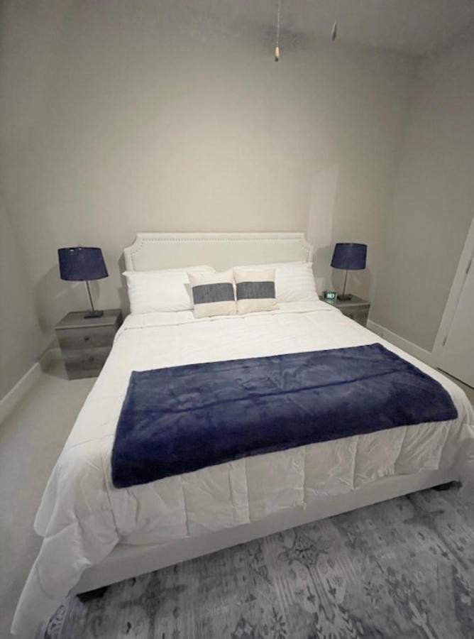 Luxury Corporate Apartment Rental Houston Exterior photo